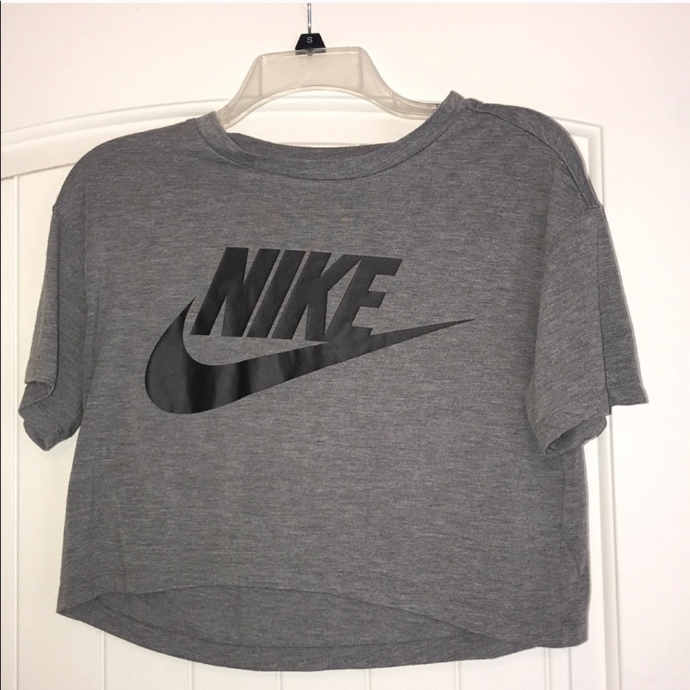Gray cropped Nike workout shirt